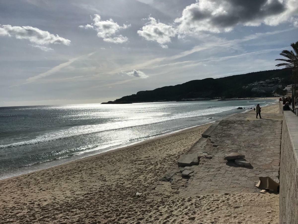 Blue Bay Beach Apartment Sesimbra Esterno foto