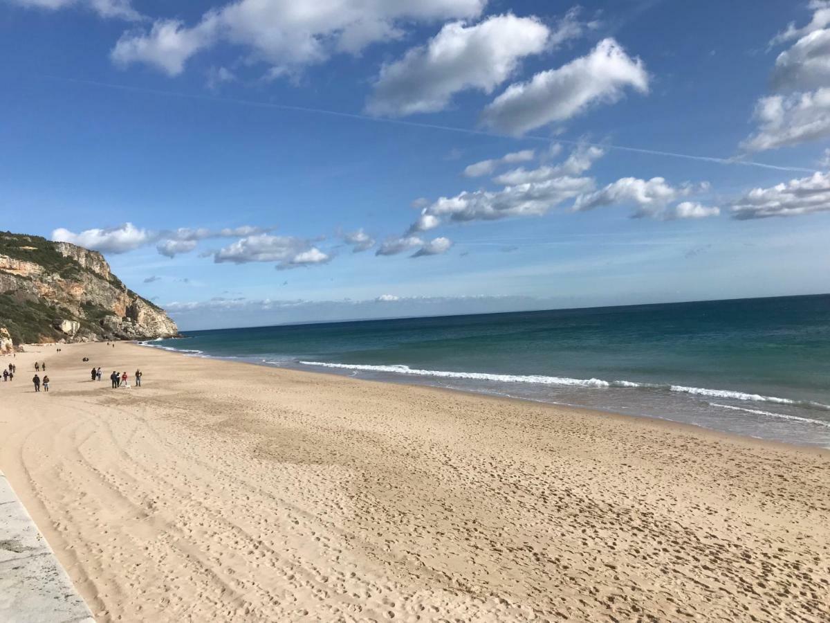 Blue Bay Beach Apartment Sesimbra Esterno foto