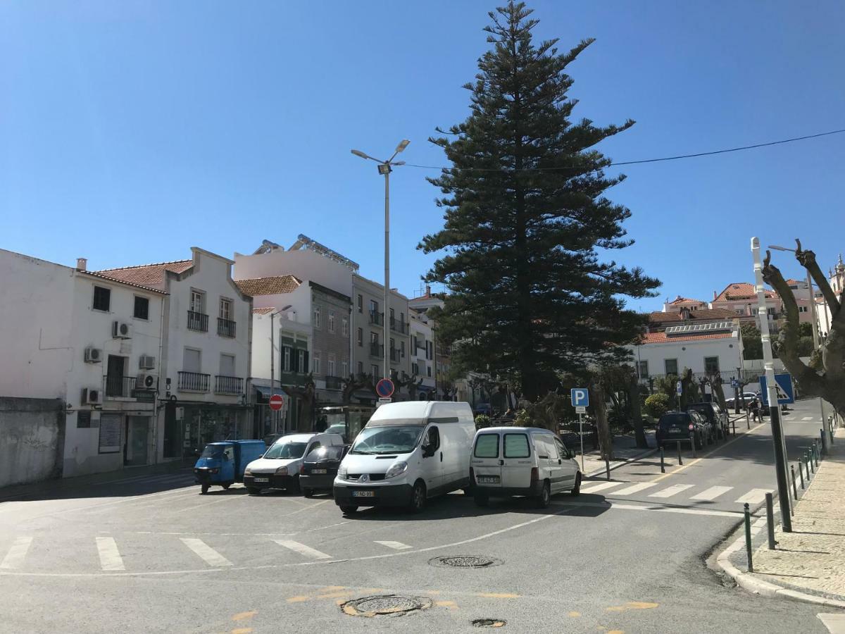Blue Bay Beach Apartment Sesimbra Esterno foto