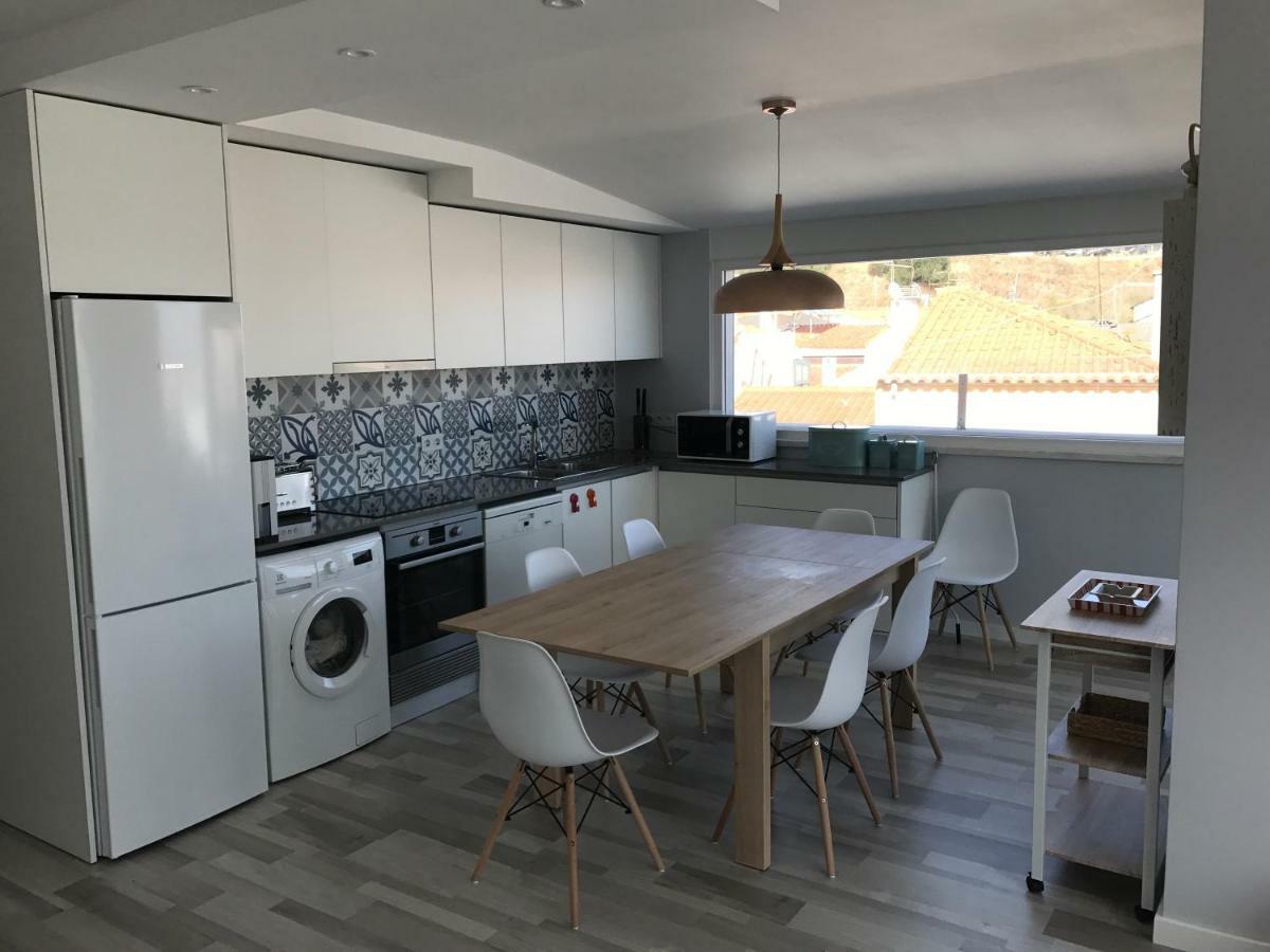 Blue Bay Beach Apartment Sesimbra Esterno foto